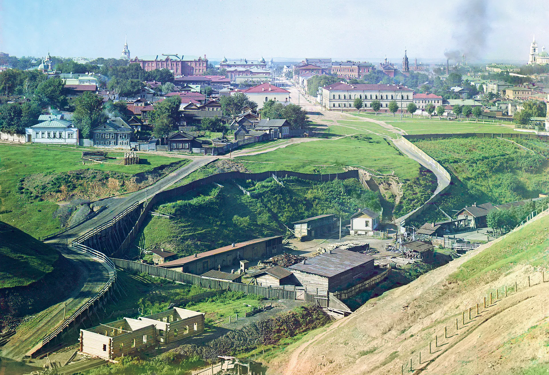 Общий вид города. Фото Прокудина-Горского / General View from the City Hills